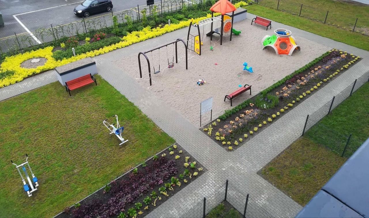 Apartment , Baltycka 11 *